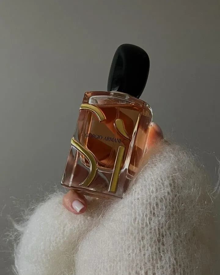 Si Eau de Parfum Intense Giorgio Armani  Without Box